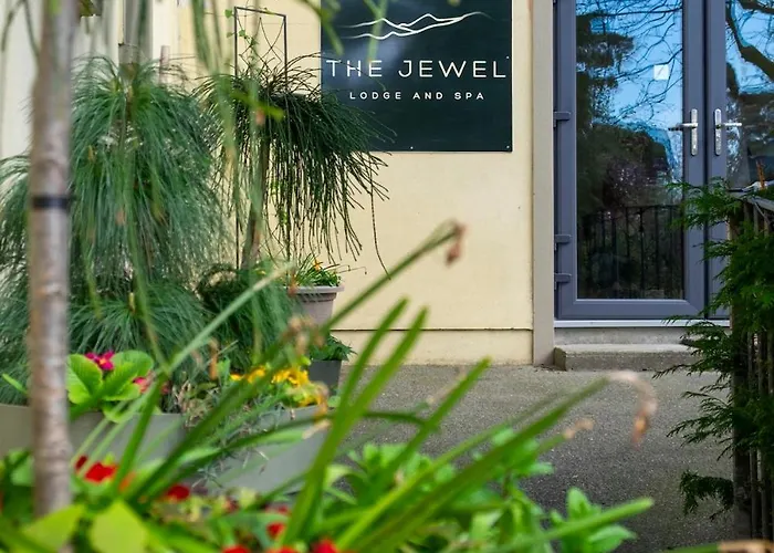 Thejewel Lodge&spa *